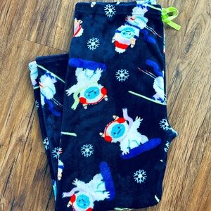 Yeti Women’s Super Soft Pajama Pants- NWOT